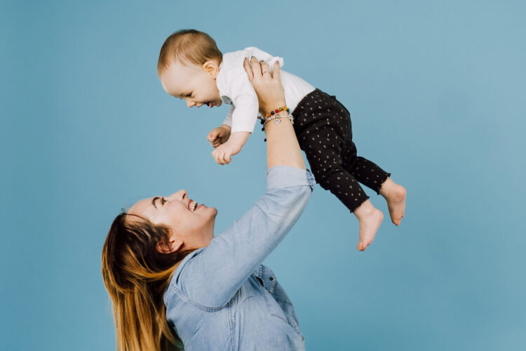 sesja rodzinna w studio pomysly 10