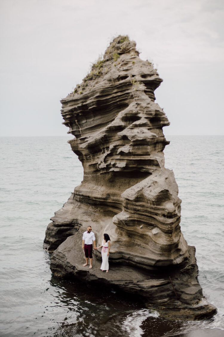 Plener Ślubny - 40 naszych ulubionych zdjęć 66 sesja slubna plener slubny pomysly minimalizm 07