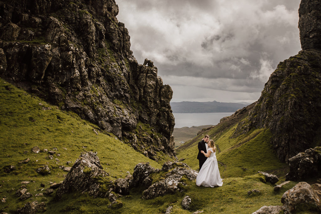 Bezkresne przestrzenie, dzikość i puchate krowy! - Sesja ślubna w Szkocji 56 sesja slubna szkocja 062
